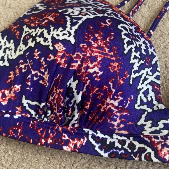 Athleta Aqualuxe Molded Bikini Top Small - Picture 4 of 6